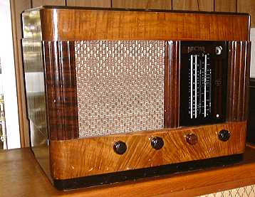 National radio made for John Burns Ltd.